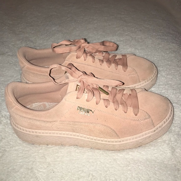 Puma Suede Platform Shoes Pink - Picture 2 of 4